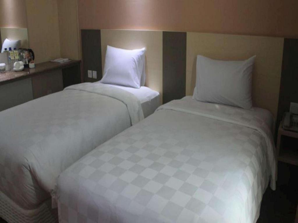 Dalton Hotel Макасар Экстерьер фото